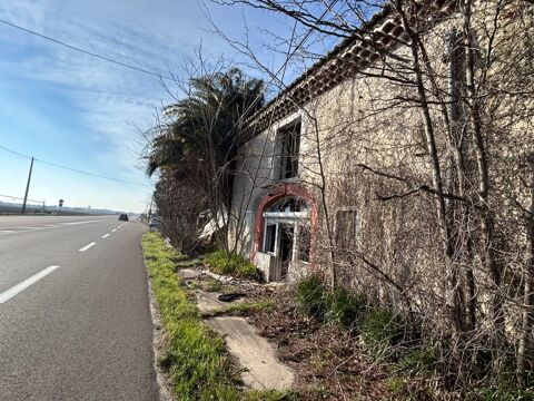 &Agrave; VENDRE : Ancien restaurant &agrave; r&eacute;habiliter � Le long de la N7 PIERRELATTE (26) 85000 26700 Pierrelatte