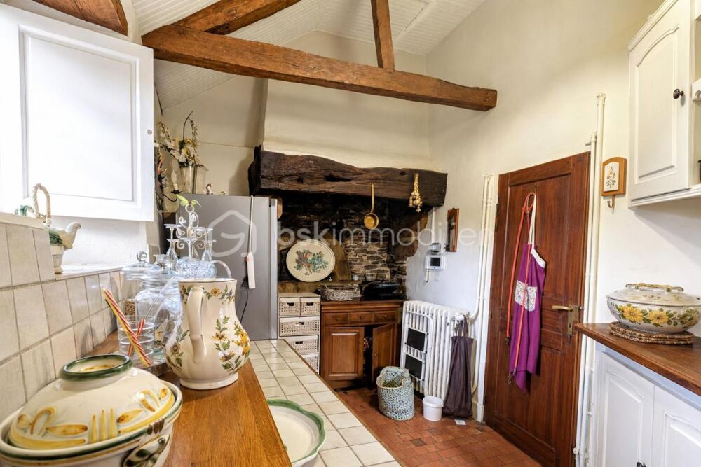 à vendre  Propriété/château Saint-Augustin-des-Bois (49170)