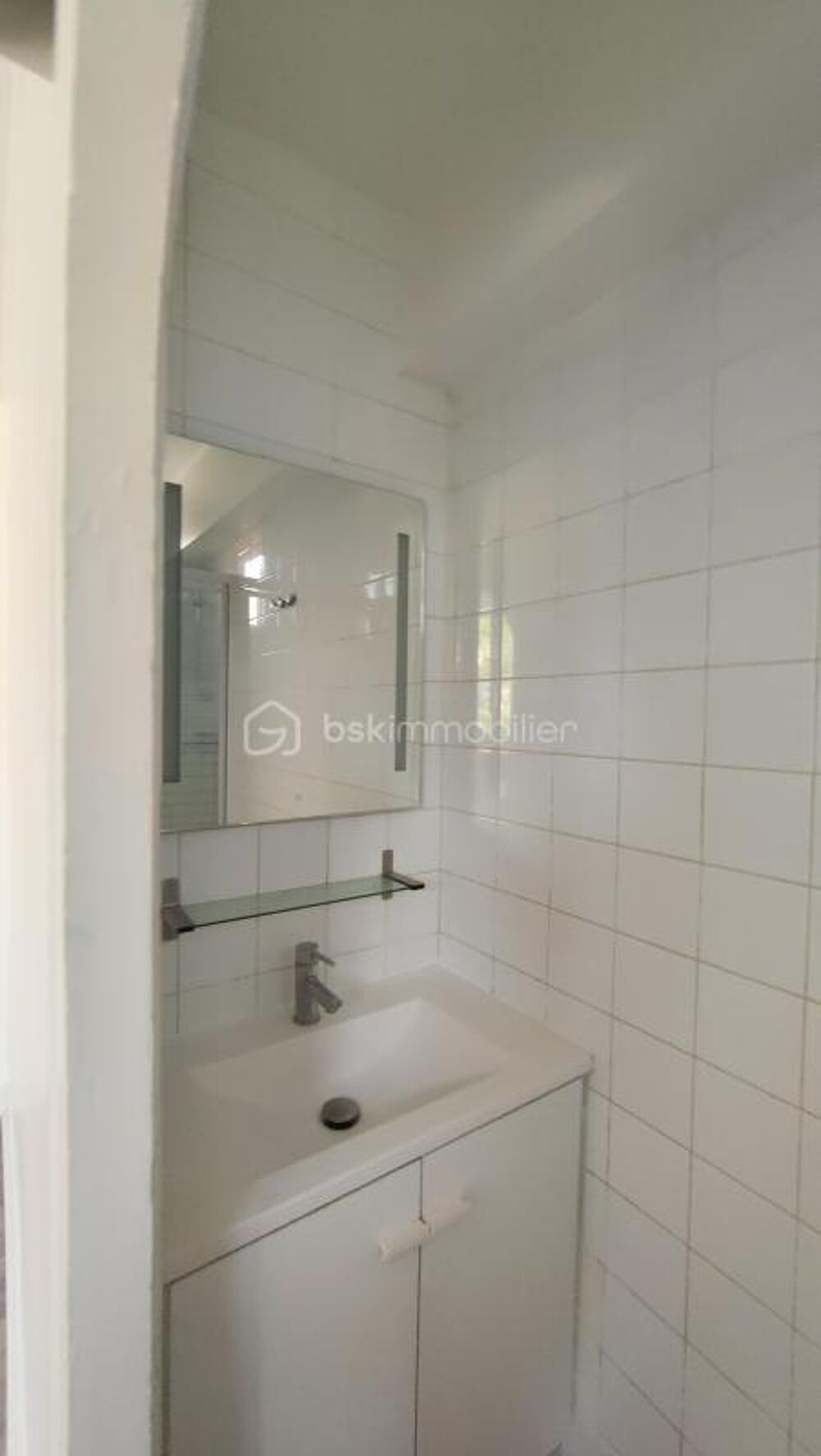 APPARTEMENT 3 PIÈCES DE 56,7 m²  PETITE COPROPRIÉTÉ