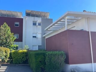  Immeuble à vendre 15 + pièces 458 m² Saint martin de crau