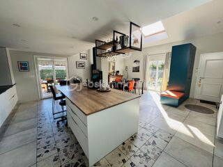  Maison à vendre 7 pièces 210 m²