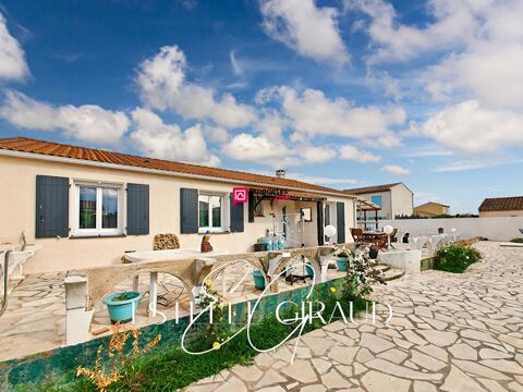   Villa  sur 4 faces, 4 pi�ces, avec piscine, garage Villa - 4 pi�ce(s) - 103 m�