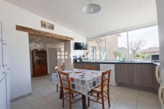  Maison à vendre 10 pièces 236 m²