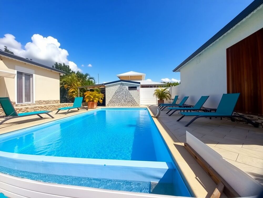 � vendre  Villa Sainte-Anne (97180)