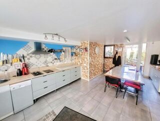  Maison à louer 6 pièces 112 m²