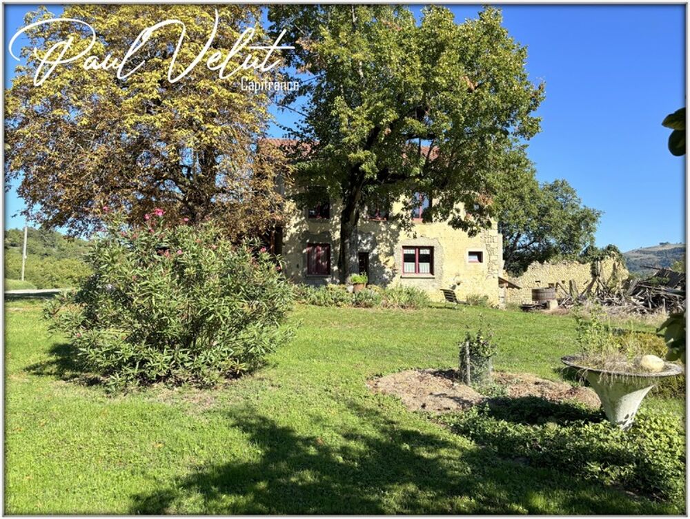 Vue panoramique exceptionnelle  Maison familiale de 200 m² sur 4 500 m² de terrain dans un environnement privilégié