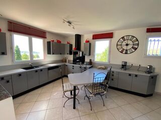  Villa à vendre 6 pièces 207 m²