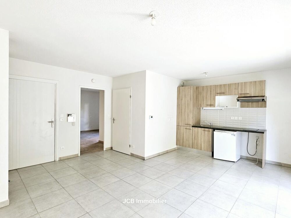 Location Appartement MONTAUDRAN-PLACE DE l'ORMEAU T2 BALCON PARKING Toulouse