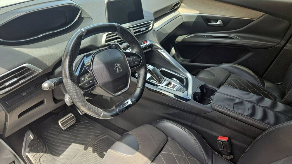 3008 2.0 BlueHDi 177 EAT8 GT - Automatique 2018 occasion 97224 Ducos