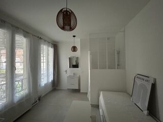 Appartement à louer 1 pièce 14 m²