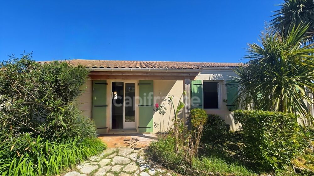 Maison PLAIN-PIED à vendre 4 pièces SAINT SAVINIEN (17) proche COMMODITES avec GARAGE