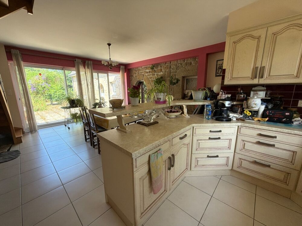 Maison à vendre 7 pièces (56)