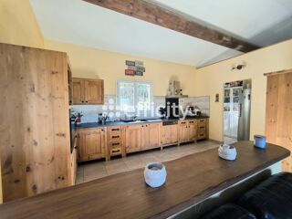  Villa à vendre 6 pièces 176 m²