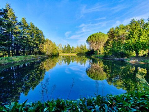   Jolie maison n�o-bretonne avec �tang, d�pendances & 2 hectares de terrain, pr� inclut. Sans vis-�-vis Maison - 4 pi�ce(s) - 107 m�