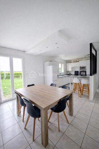  Propri�t�/ch�teau � vendre 5 pi�ces 80 m�