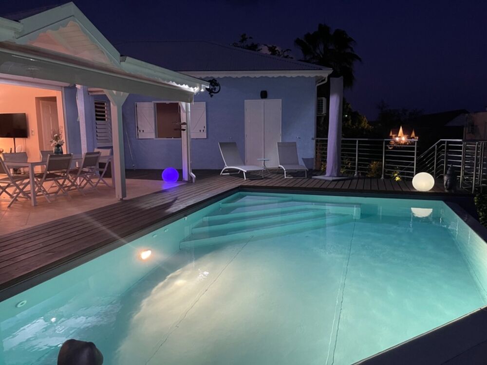 � vendre  Villa Sainte-Anne (97180)