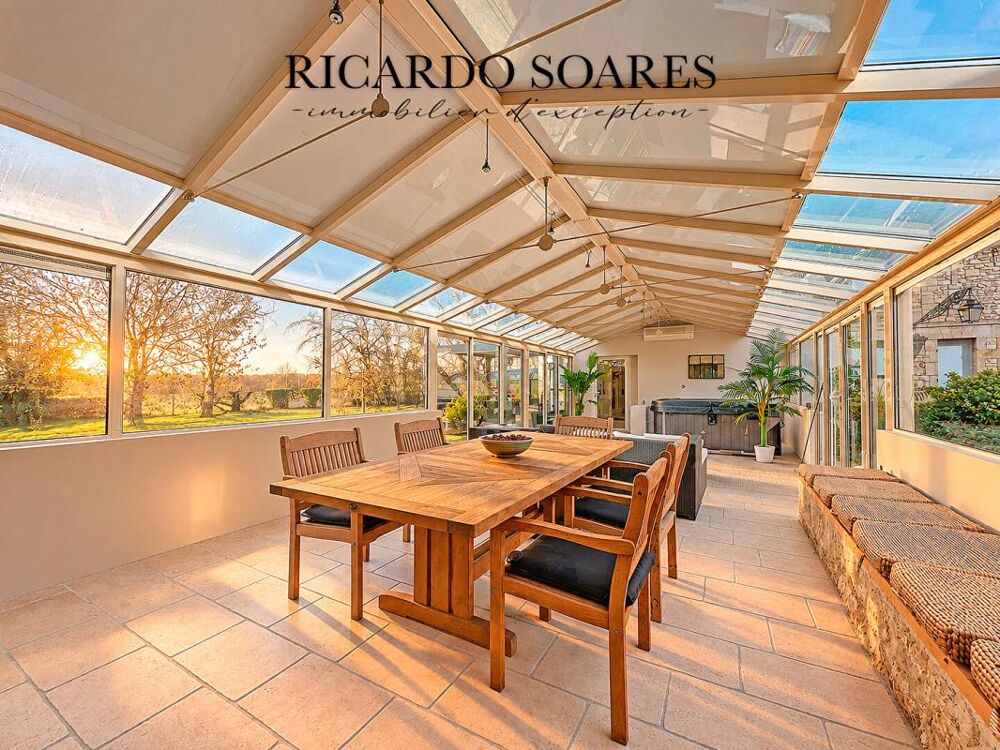 Vente Propriété/Château DEMEURE D'EXCEPTION / LONGÈRE 528m2 / PISCINE / SALLE DE JEUX / 1 APPT INDEPENDANT / TERRAIN 2700m2 Fleurines