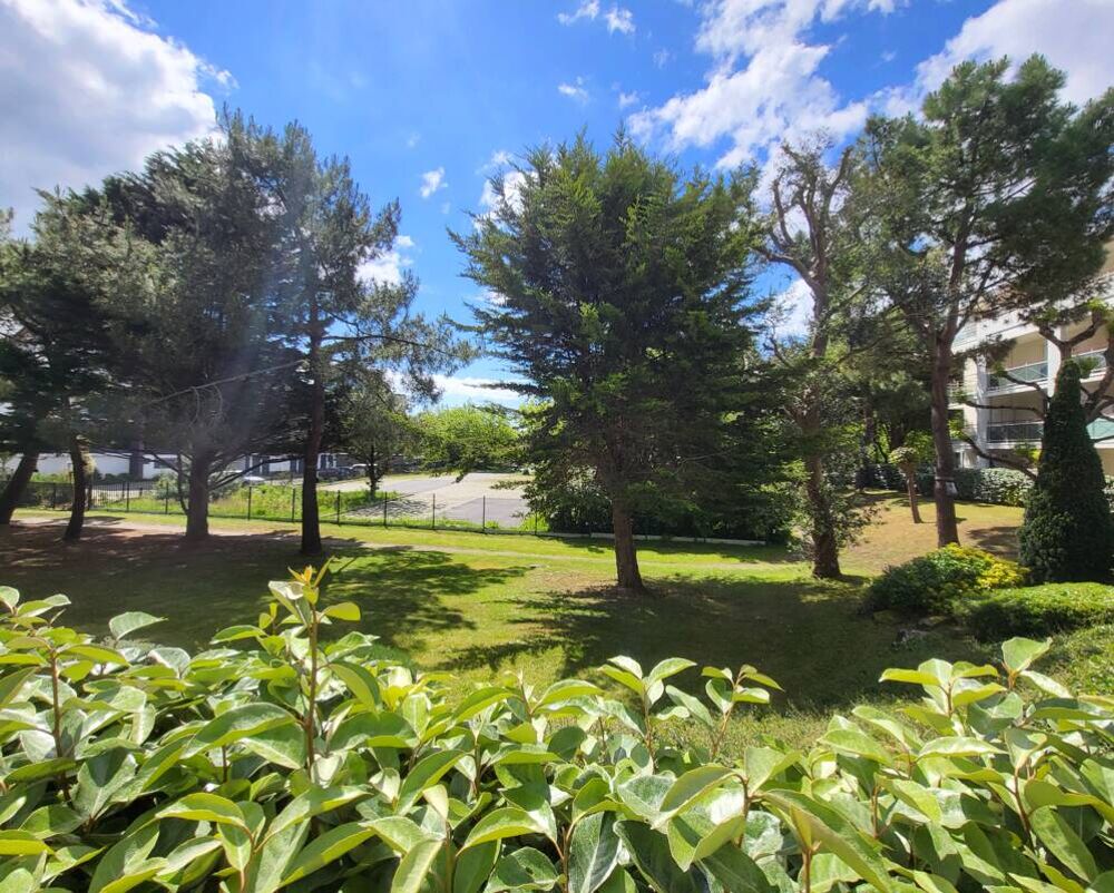 T1 Bis en rez de jardin surélevé, 29,5 m2 au centre de Pornichet