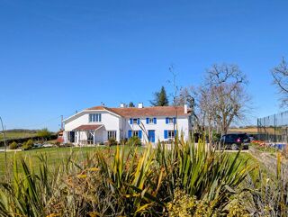  Propriété/château à vendre 15 + pièces 418 m²
