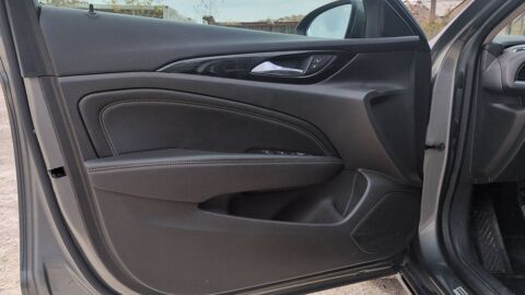 Insignia Sport Tourer 1.6 CDTi 136 Innovation 2018 occasion 45000 Orleans