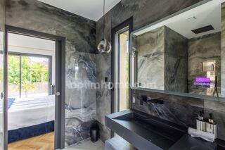  Maison � vendre 5 pi�ces 217 m�