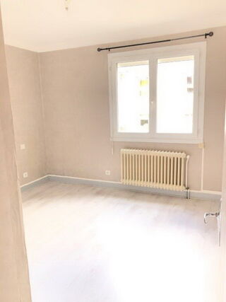  Appartement  louer 3 pices 57 m