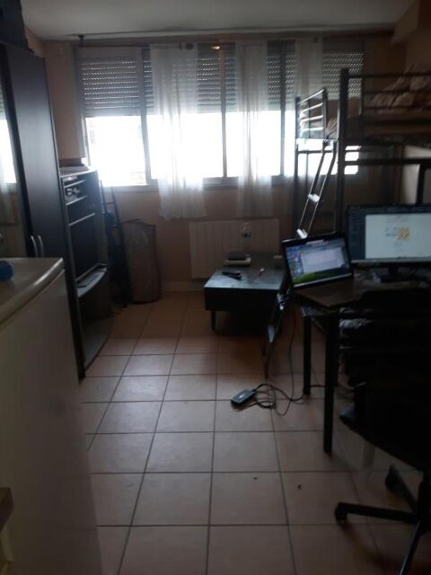   Beau studio meubl 24,66 m entirement quip Appartement - 1 pice(s) - 24 m