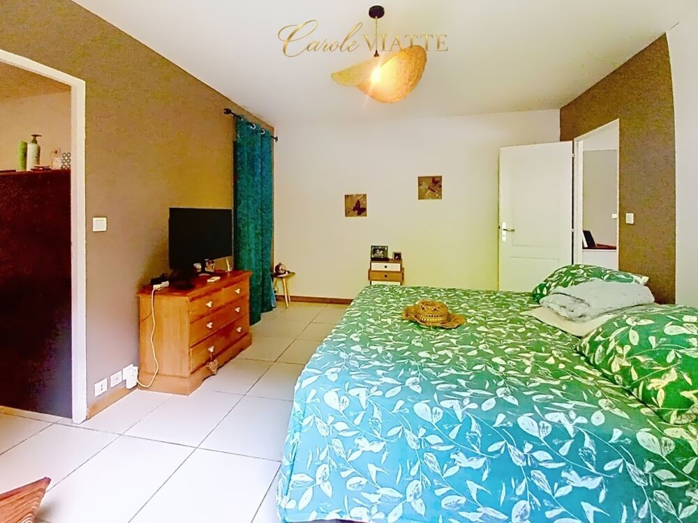 à vendre  Villa Les Abymes (97142)