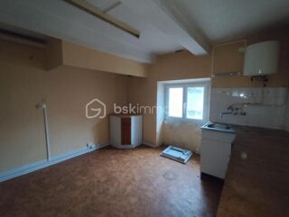  Immeuble � vendre 15 + pi�ces 450 m�