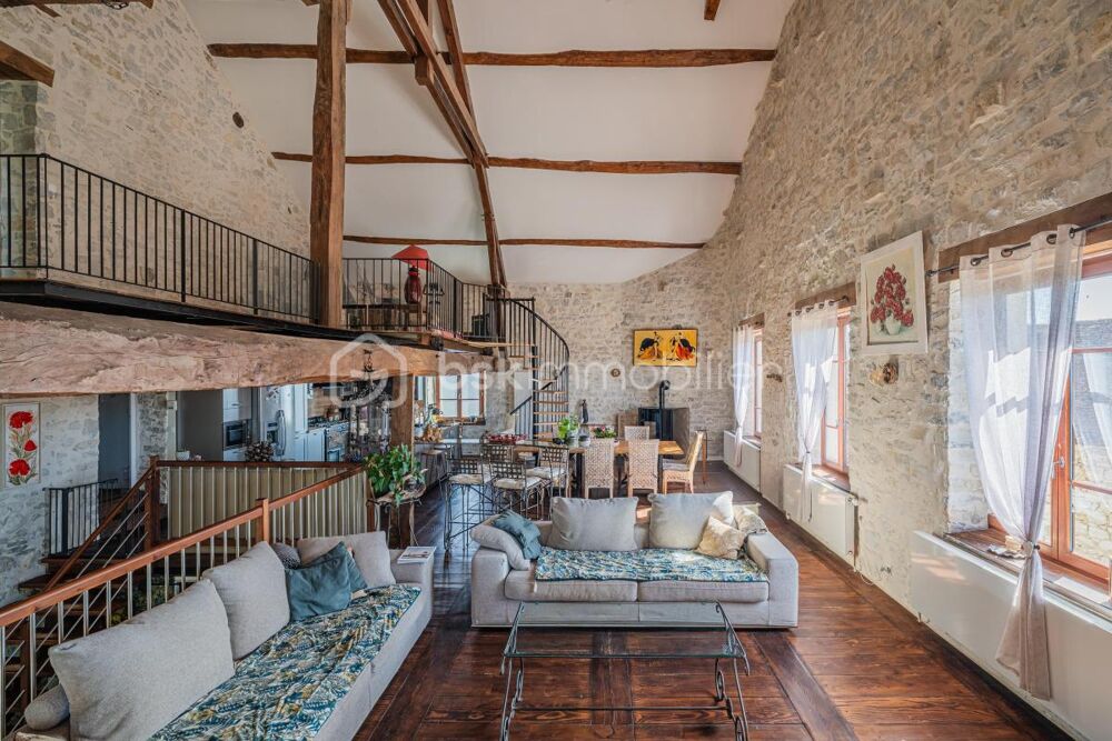 à vendre  Propriété/château Marignieu (01300)