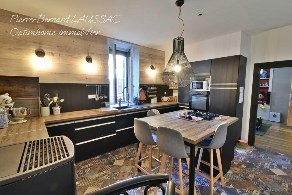 Vente Maison Maison bourgeoise de caractère de 215 m2 habitables avec un local commercial et deux chambres d'hôtes à Chamoux-sur-Gelon (73390 Chamoux sur gelon