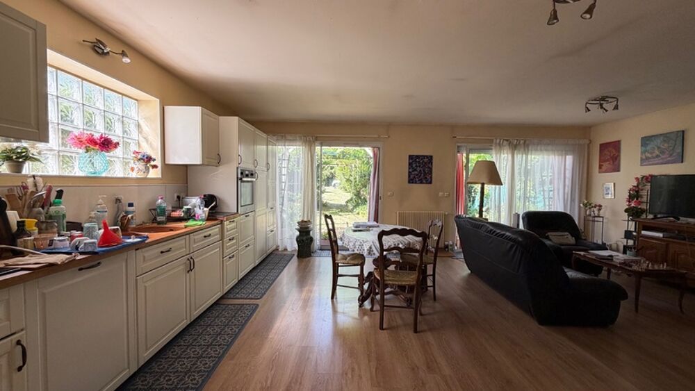 Vente Maison Maison 5 pièces 108m2 PESSAC Haut Brion vue exceptionnelle - Dépendances Pessac