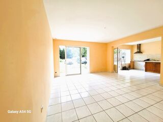  Maison  vendre 8 pices 190 m