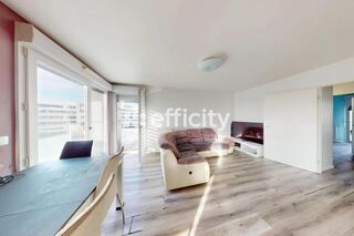  Appartement � vendre 4 pi�ces 77 m�