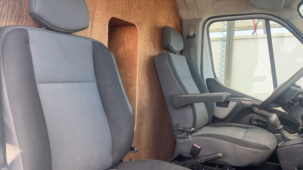 Master VU Chassis cabine III 2.3 Blue dCi 163 Benne 2015 occasion 35000 Rennes
