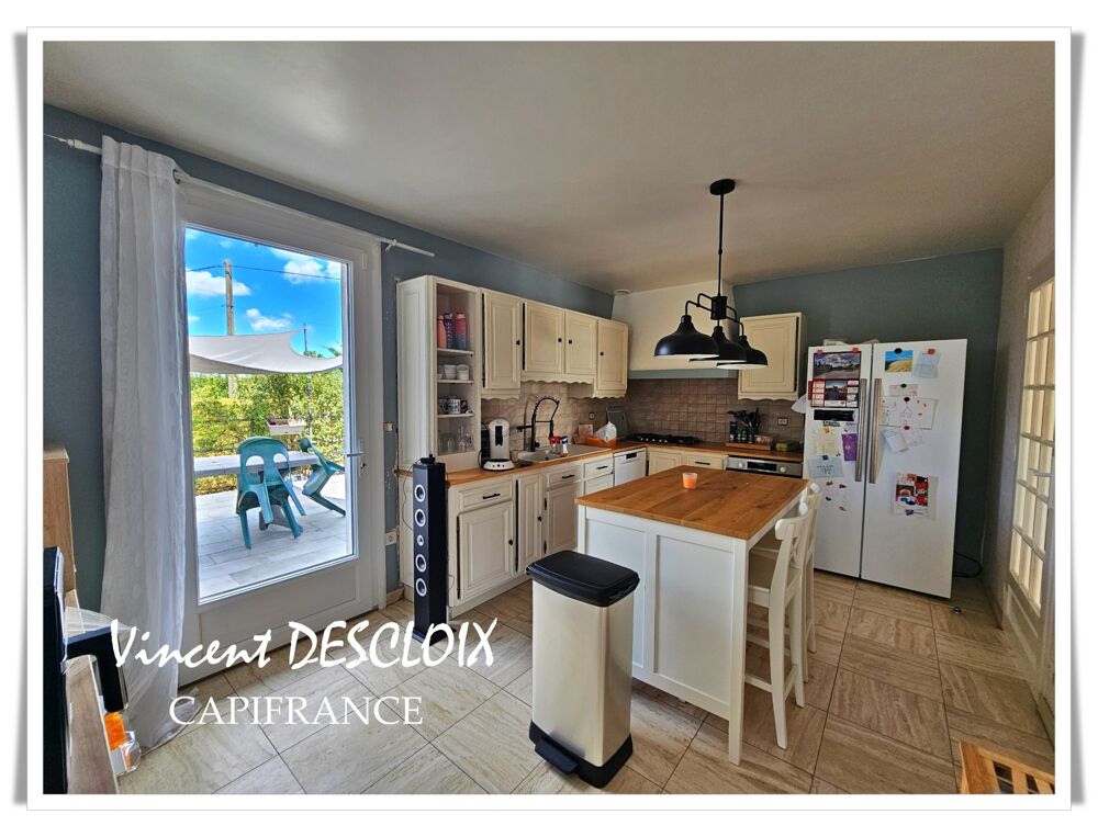 Vente Maison Maison à vendre 8 pièces SAINT DIDIER (21210) terrain 2407m² avec piscine Saulieu