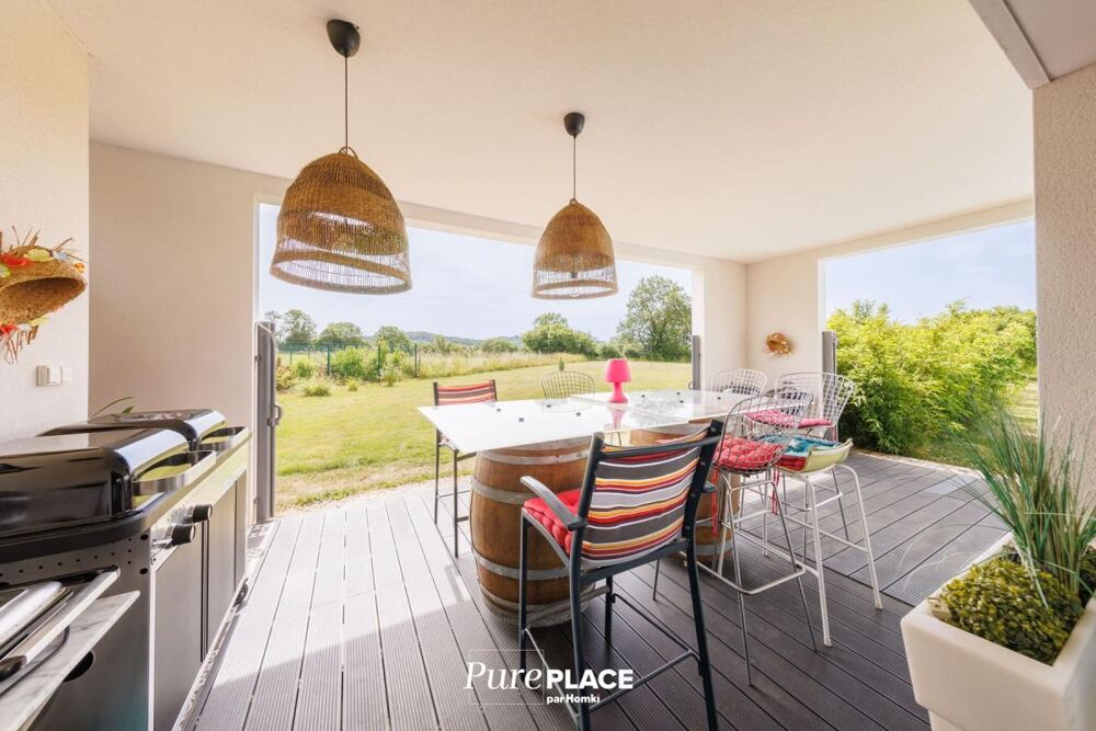 à vendre  Maison Chapdes-Beaufort (63230)