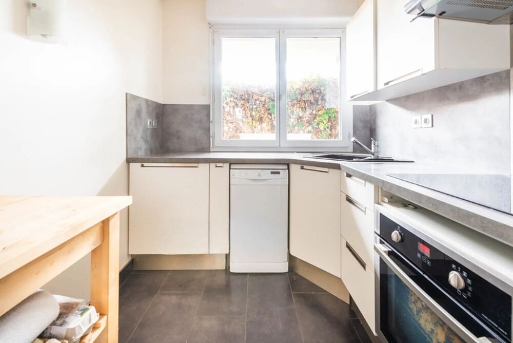 Vente Appartement Suresnes - 49m² - 1 chambre - Terrasse / jardin - parking - cave Suresnes