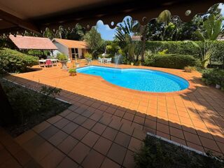  Maison � vendre 6 pi�ces 233 m�