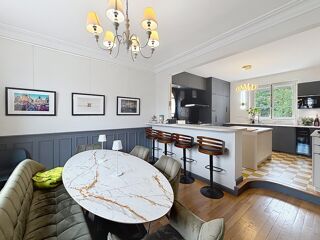  Maison à vendre 9 pièces 231 m²