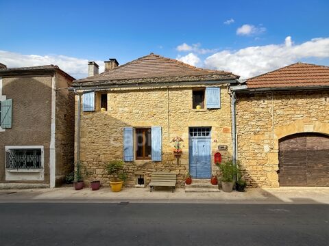   Demeure historique avant 1800, Villefranche du P�rigord, 140m2, 4 pi�ces, 3 chambres, totalement r�nov�e et meubl�e, parking, ca Maison - 4 pi�ce(s) - 140 m�
