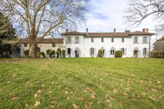  Proprit/chteau  vendre 10 pices 376 m