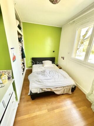  Immeuble � vendre 7 pi�ces 167 m�