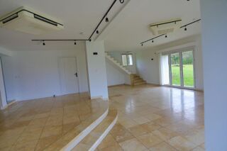  Maison à vendre 7 pièces 195 m²