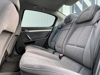 407 1.8e 116 CH Ex&eacute;cutive 2004 occasion 14650 Carpiquet