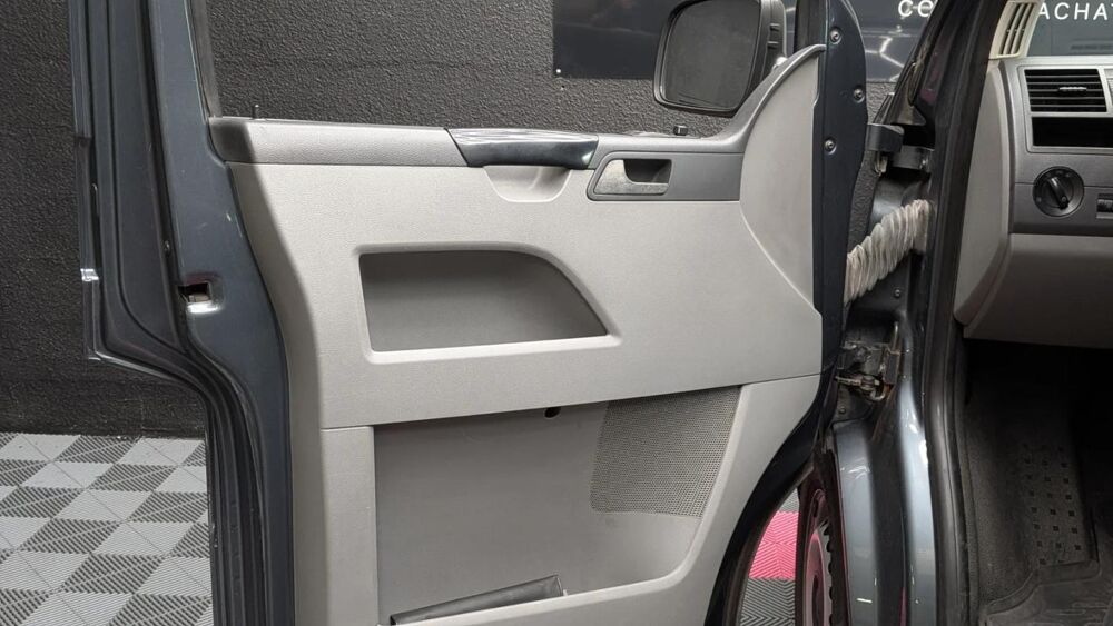 Transporter T5 Long Am&eacute;nag&eacute; Tdi 131cv 2007 occasion 73000 Chambery