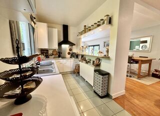  Maison � vendre 8 pi�ces 180 m�