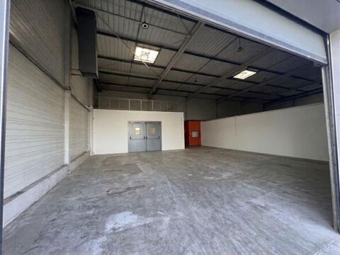 VERNEUIL EN HALATTE - LOCAL D'ACTIVITE PARC ALATA 205m&sup2; 1650 60550 Verneuil en halatte