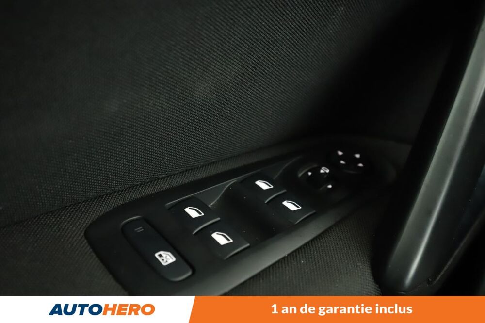 308 1.2 PureTech Style 110 ch 2020 occasion 92130 Issy-les-Moulineaux