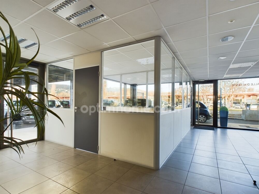   BUREAU AVEC VISIBILITÉ – A 20 MIN DE LYON 